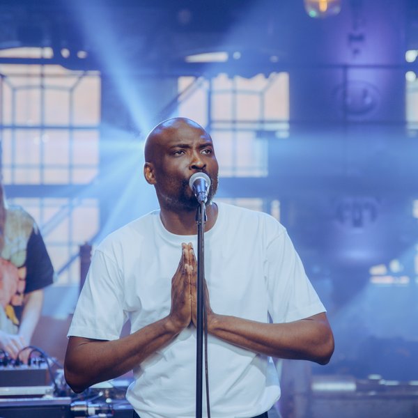 JOSHUA-IDEHEN_OmmelandSessies_CasperMaas_20260116_ESNS26_CMA3851